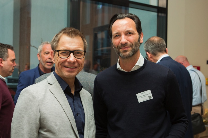 /images/slider-imgs-xs/035_Foto Loeffler_Weconact.jpg